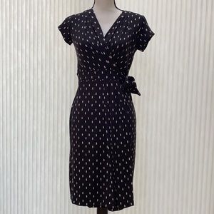 Ann Taylor brushstroke pleated wrap dress size 2 petite